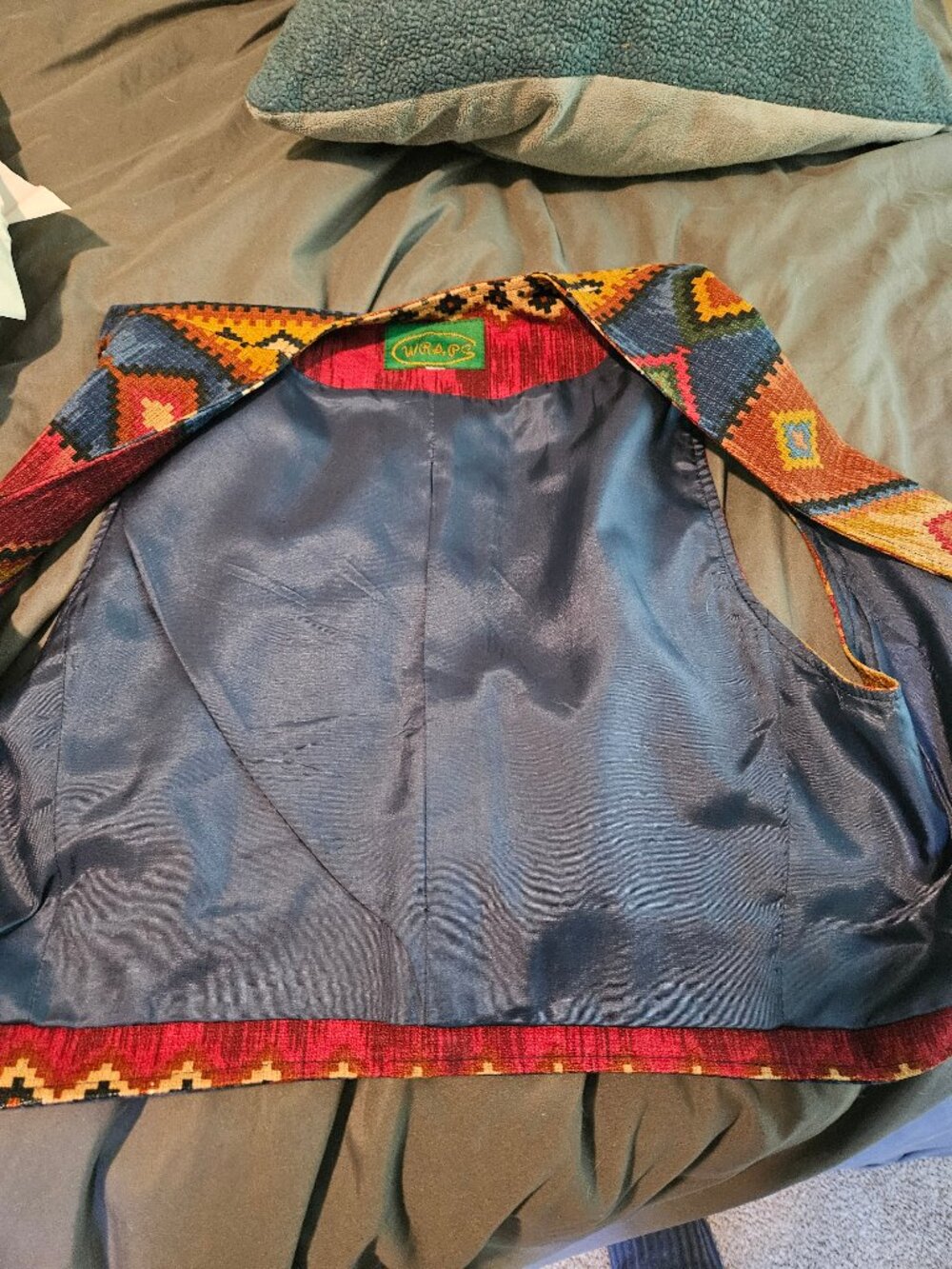 Vintage Women's Wraps Southwest Style Vest with Silver Buttons, Size L (?) - Picture 5 of 5